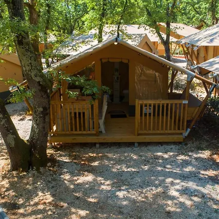Üdülőpark Mobile Homes Bi Village Vacanceselect Fažana