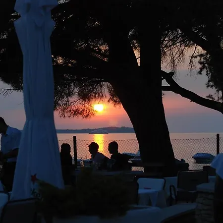 Üdülőpark Mobile Homes Bi Village Vacanceselect Fažana