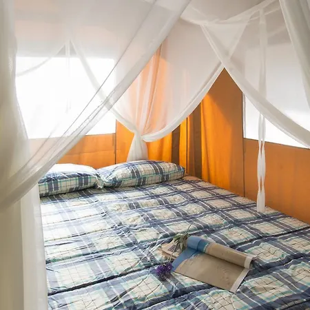 Mobile Homes Bi Village Vacanceselect Üdülőpark Fažana